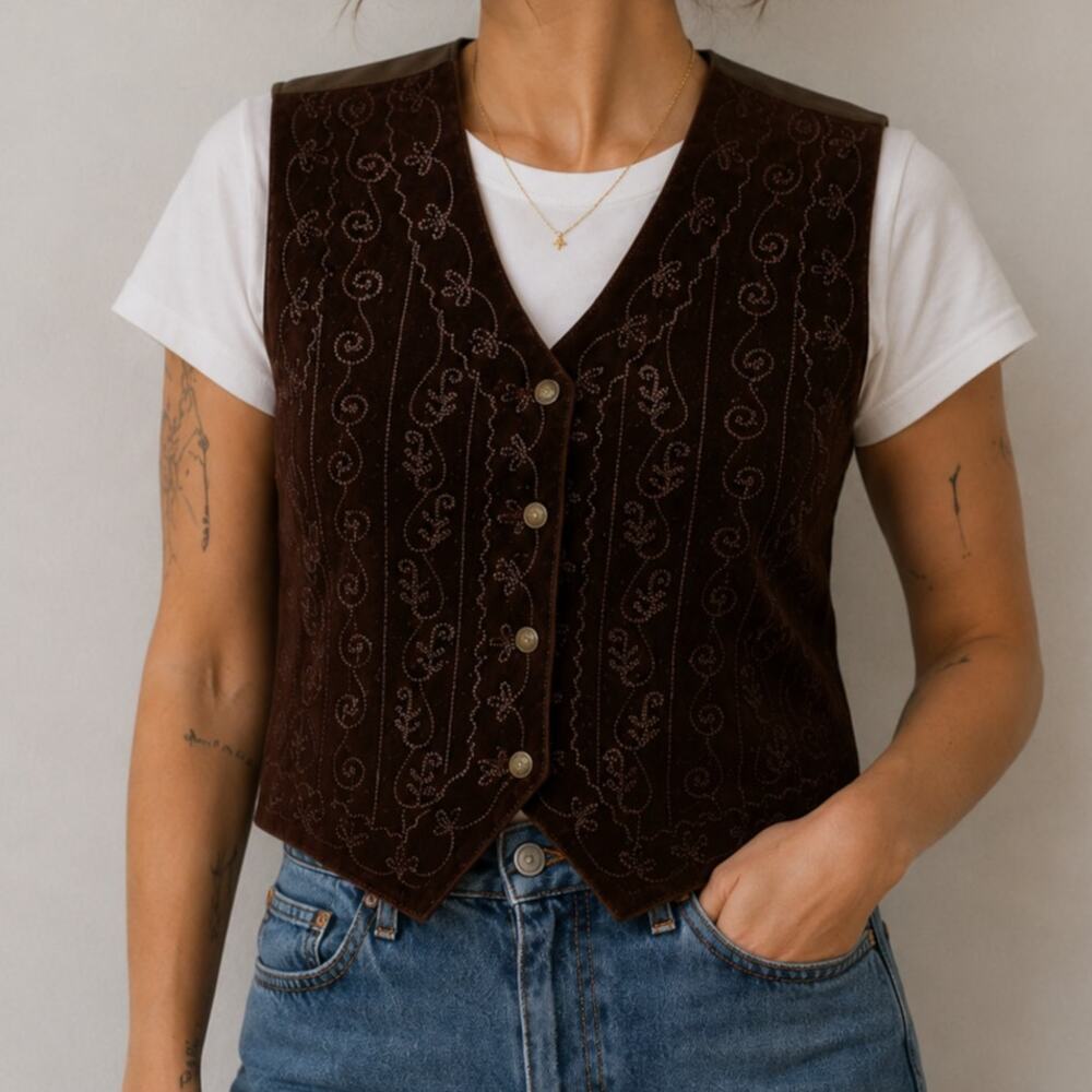 Vintage Paul Harris Small Brown Leather Paisley Vest Embroidered Western Boho